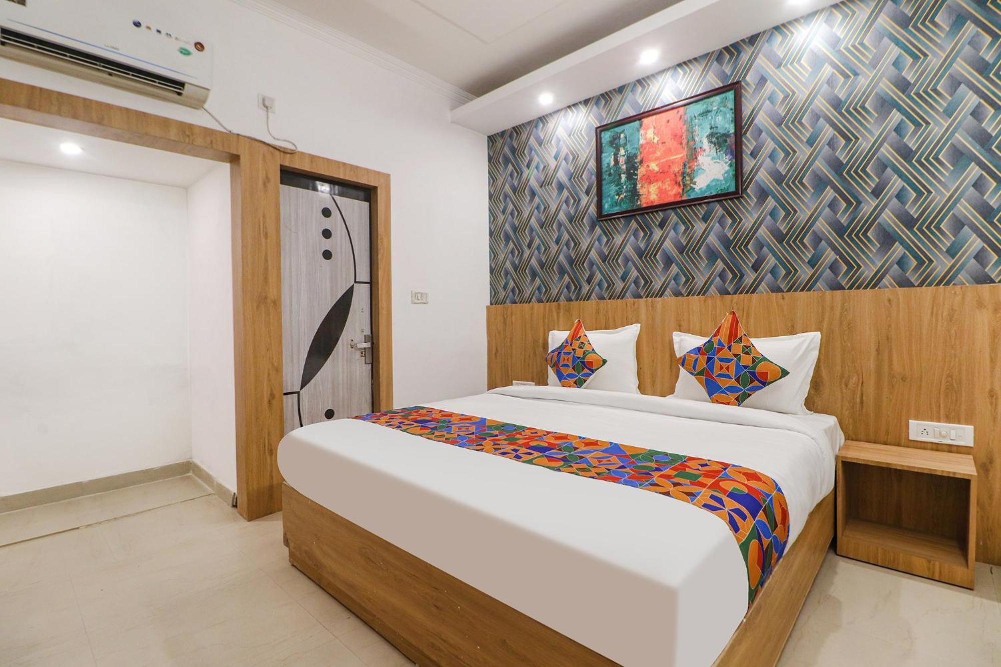 Fabhotel Rainbow Villa Near Igi Airport Нью-Дели Экстерьер фото
